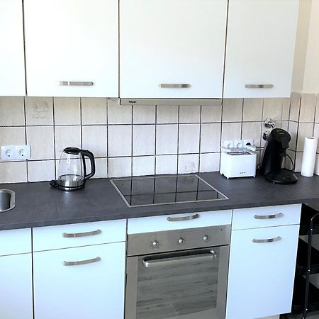Theox Apartment No 8 - 90Qm Mit 2 Schlafzimmern Und 5 Betten Дуйсбург Екстер'єр фото