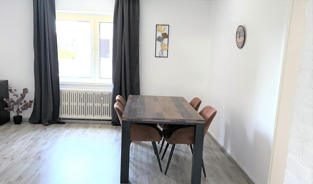 Theox Apartment No 8 - 90Qm Mit 2 Schlafzimmern Und 5 Betten Дуйсбург Екстер'єр фото