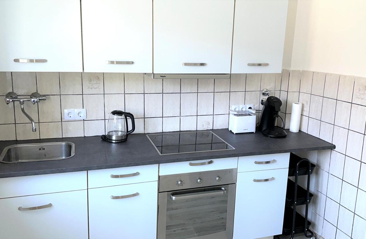 Theox Apartment No 8 - 90Qm Mit 2 Schlafzimmern Und 5 Betten Дуйсбург Екстер'єр фото